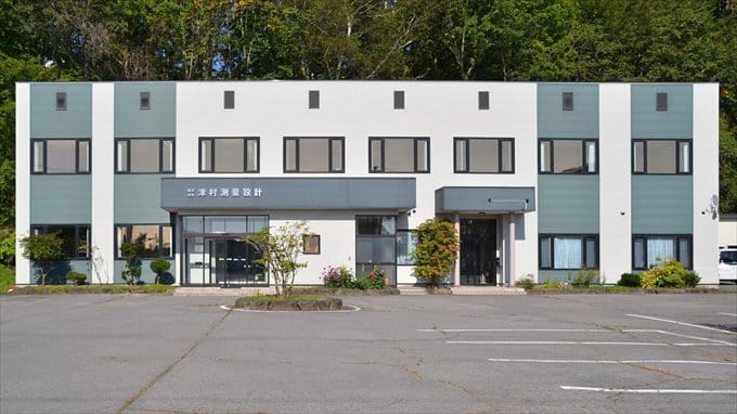 株式会社 津村測量設計の社屋です